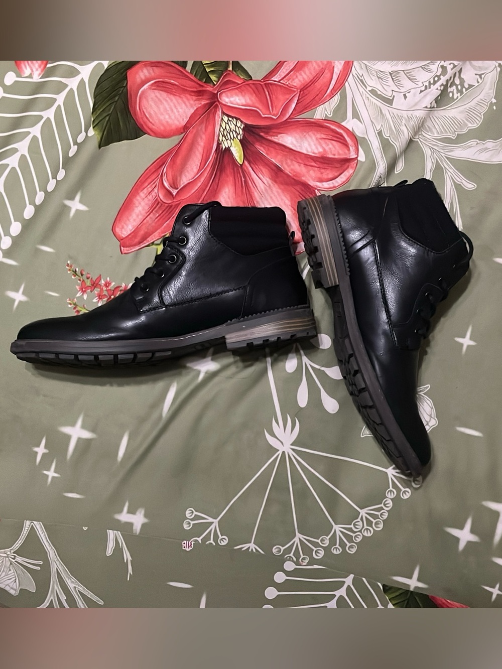 Restoration Parker Men’s Black Leather Lug Sole Ankle Boots Size 10